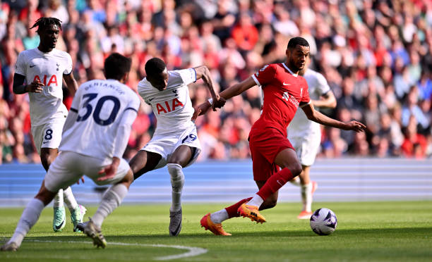 比赛风格上 比赛风格上