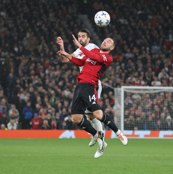 人士广泛关 人士广泛关